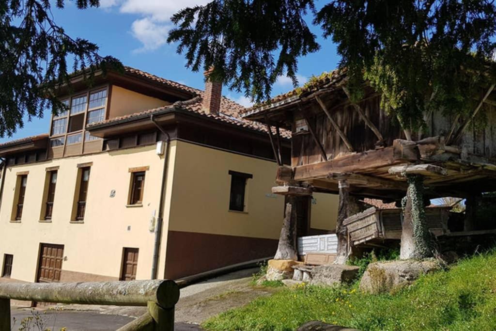 Casa La Capilla Villa Borines Exteriör bild